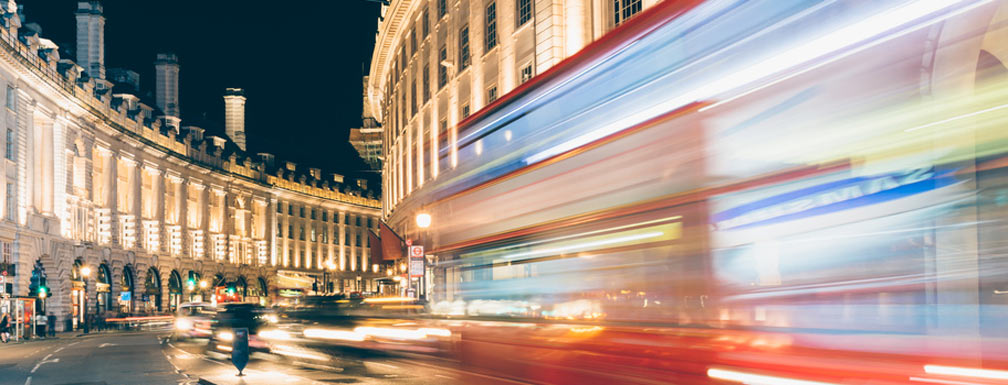 fast moving traffic in regent street london